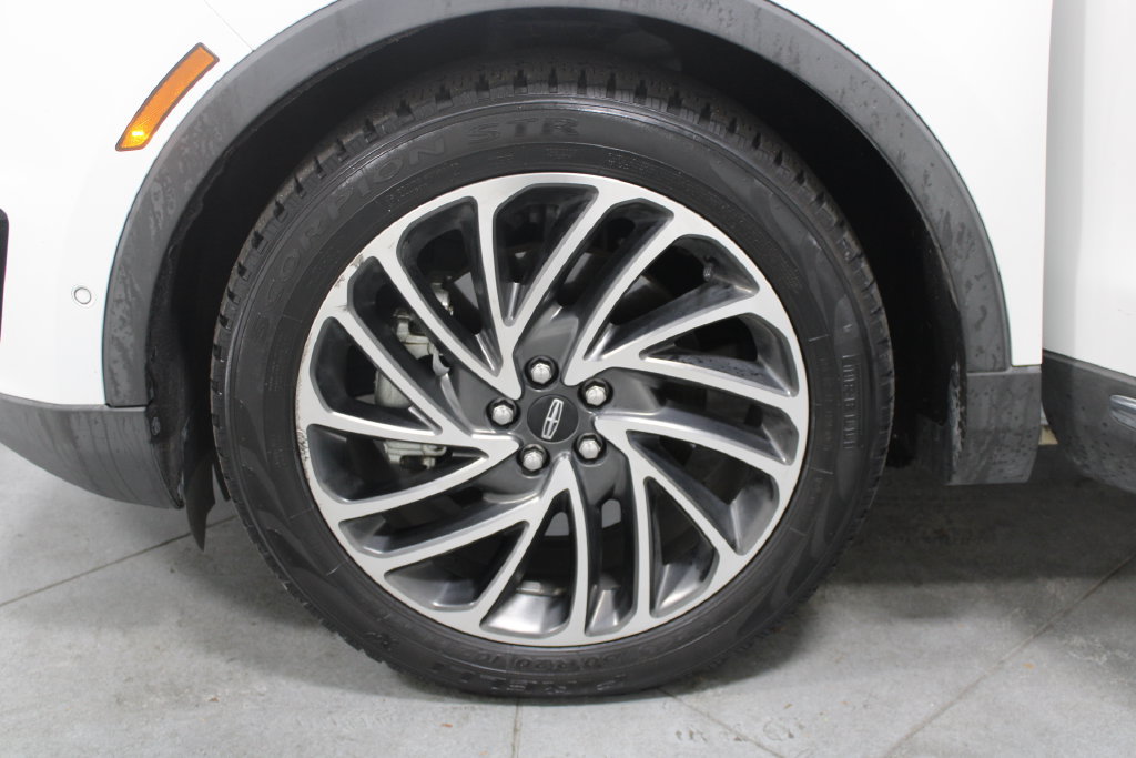 Used 2020 Lincoln Nautilus Reserve w/ Equipment Group 201A FWD image 68