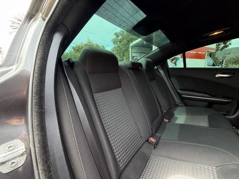 Used 2019 Dodge Charger R/T w/ Driver Confidence Group RWD image 29