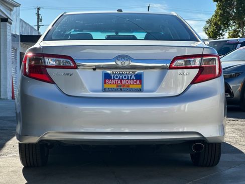 Used 2013 Toyota Camry XLE image 5