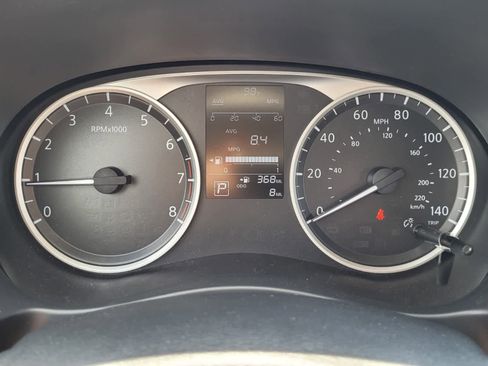 New 2025 Nissan Kicks Play S image 14