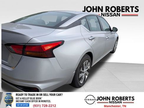 Used 2023 Nissan Altima 2.5 S FWD image 7