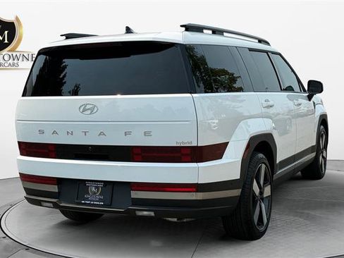 Used 2026 Hyundai Santa Fe Limited FWD image 5