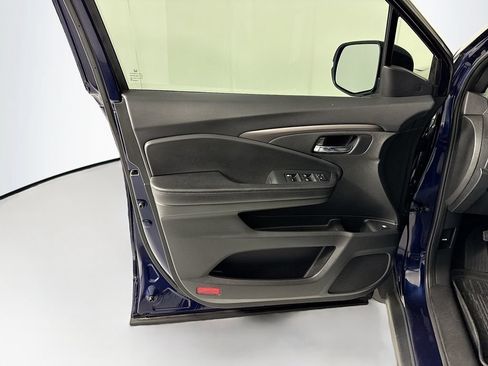 Used 2022 Honda Pilot Sport image 24