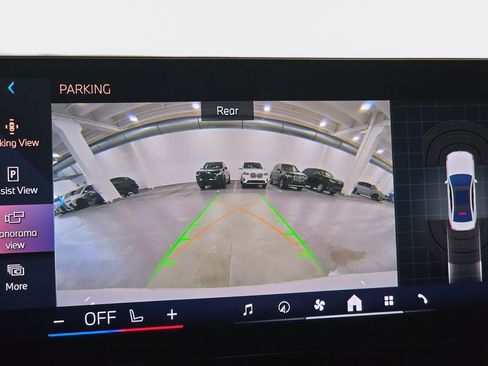 Certified 2024 BMW 530i RWD image 21