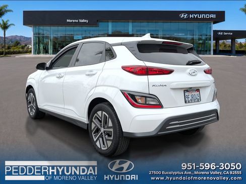 Certified 2023 Hyundai Kona SE FWD image 7