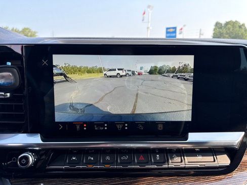 Used 2024 GMC Sierra 1500 Elevation w/ Elevation Premium Package AWD/4WD image 24