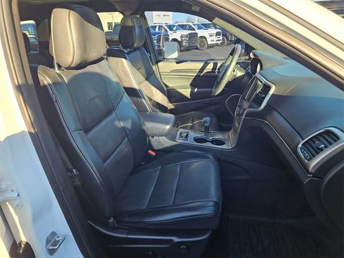 Used 2014 Jeep Grand Cherokee Summit image 36
