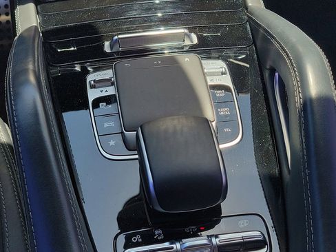 Used 2022 Mercedes-Benz GLE 53 AMG 4MATIC image 22