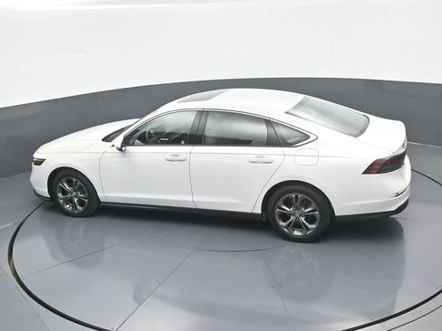 Used 2023 Honda Accord EX image 48