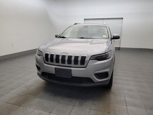 Used 2020 Jeep Cherokee Latitude AWD/4WD image 15