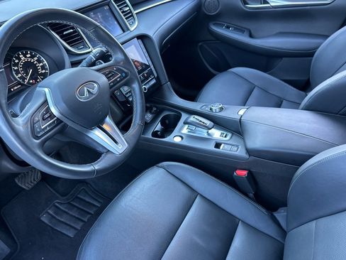 Used 2024 INFINITI QX50 Luxe image 9
