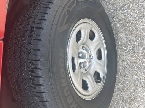 Used 2015 Nissan Xterra X image 16