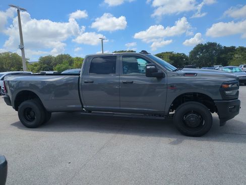 New 2026 RAM 3500 Tradesman AWD/4WD image 4
