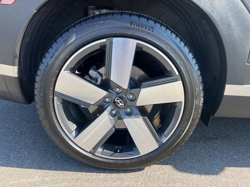 Used 2025 Hyundai Santa Fe Limited image 23