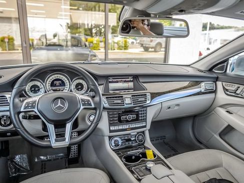 Used 2014 Mercedes-Benz CLS 550 image 33