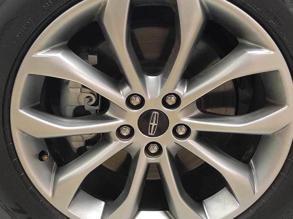 Used 2018 Lincoln MKC Select w/ Select Plus Package FWD image 31