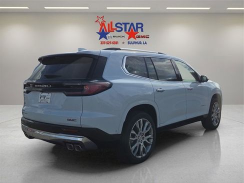 New 2026 GMC Acadia Denali image 7