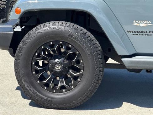 Used 2014 Jeep Wrangler Unlimited Sahara w/ Max Tow Package AWD/4WD image 28