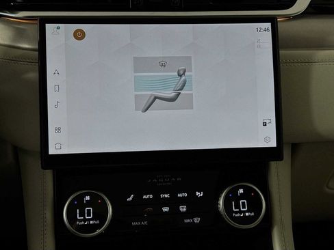 New 2026 Jaguar F-PACE R-Dynamic S image 16