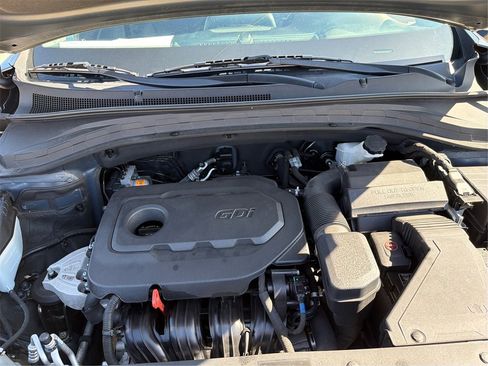 Used 2020 Hyundai Santa Fe SEL w/ Convenience + Premium Package image 12