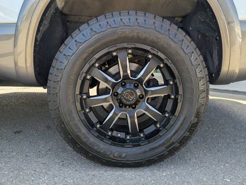 Used 2018 Nissan Titan Platinum Reserve w/ Platinum Utility Package AWD/4WD image 25