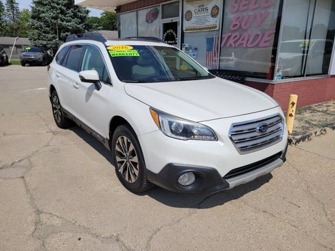 Used 2016 Subaru Outback 3.6R Limited AWD/4WD image 3