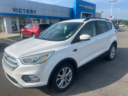 Used 2017 Ford Escape SE w/ Equipment Group 201A