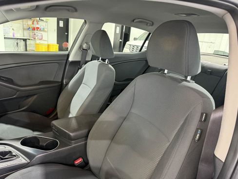 Used 2015 Kia Optima LX FWD image 18