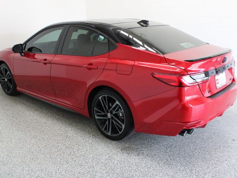 Used 2026 Toyota Camry XSE FWD image 9