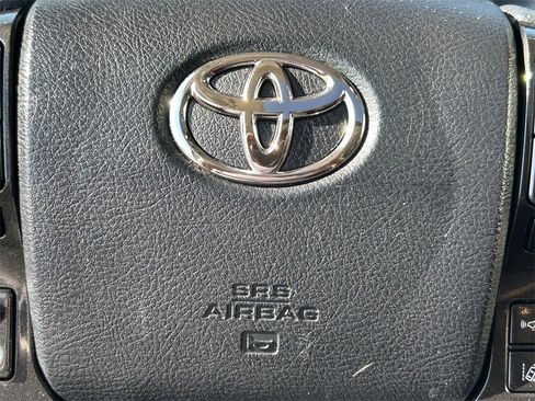 Used 2021 Toyota 4Runner TRD Off-Road Premium image 33