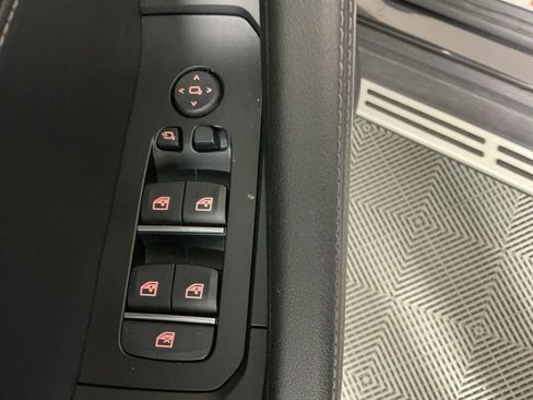 Certified 2023 BMW X6 xDrive40i w/ Luxury Seating Package image 25