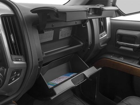 Used 2014 Chevrolet Silverado 1500 High Country w/ High Country Premium Package AWD/4WD image 19