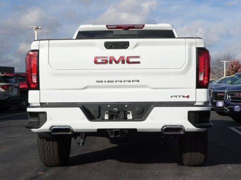 New 2026 GMC Sierra 1500 AT4 w/ AT4 Premium Package image 23