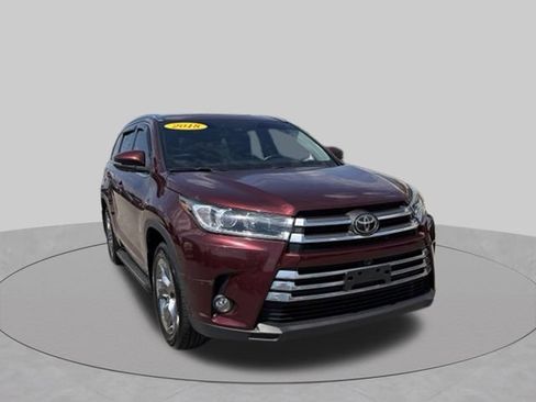 Used 2018 Toyota Highlander Limited Platinum AWD/4WD image 8