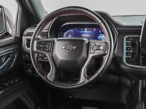 Used 2024 Chevrolet Suburban RST w/ Luxury Package AWD/4WD image 13