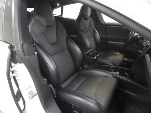 Used 2018 Tesla Model S 75D AWD/4WD image 23