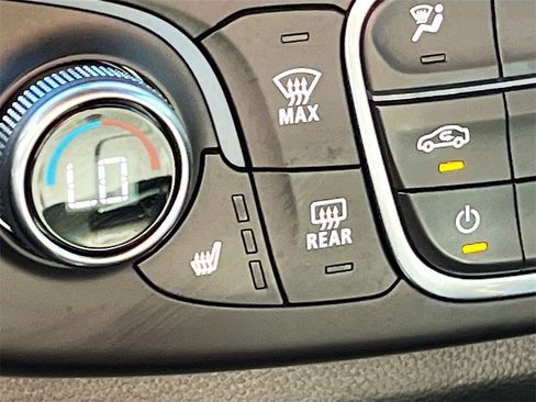 Used 2023 Chevrolet Traverse RS w/ LPO, Floor Liner Package image 21