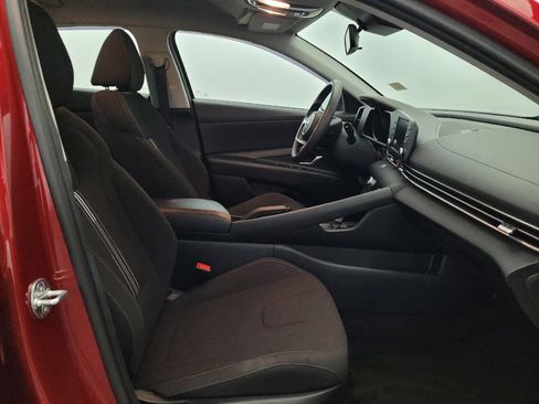 Used 2023 Hyundai Elantra SEL FWD image 21