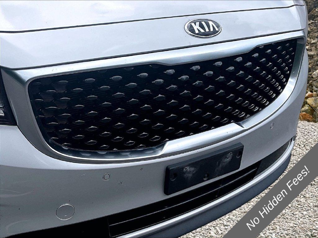 Used 2018 Kia Sedona EX FWD image 26