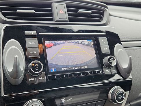 Used 2017 Honda CR-V LX image 11