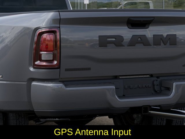 New 2026 RAM 3500 Big Horn AWD/4WD image 18