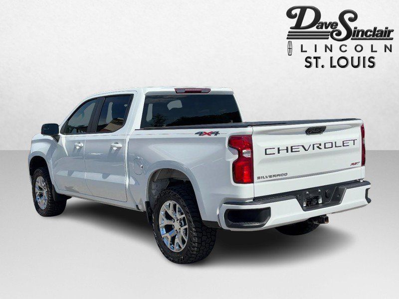 Used 2024 Chevrolet Silverado 1500 RST AWD/4WD image 5