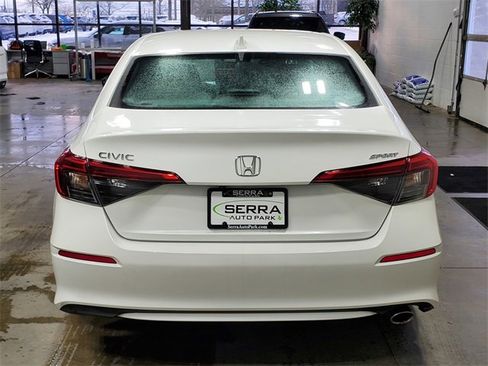 Certified 2023 Honda Civic Sport image 5