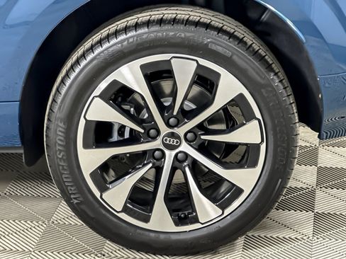 New 2026 Audi Q3 quattro 2.0T AWD/4WD image 23