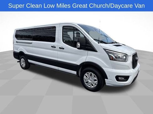 Used 2023 Ford Transit 350 XLT RWD image 3