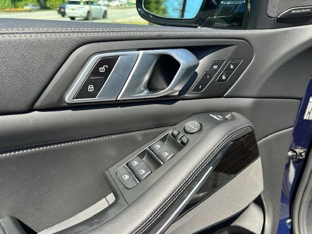 Used 2020 BMW X5 xDrive40i w/ Premium Package AWD/4WD image 22