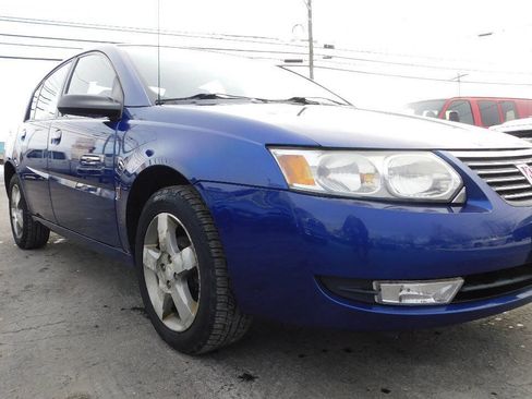 Used 2006 Saturn ION Level 3 w/ Sun & Sound Pkg FWD image 2