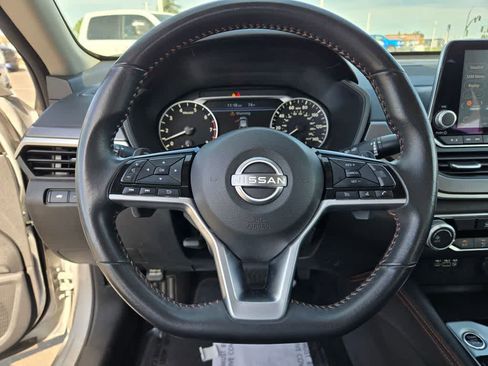 Used 2024 Nissan Altima 2.5 SR image 22