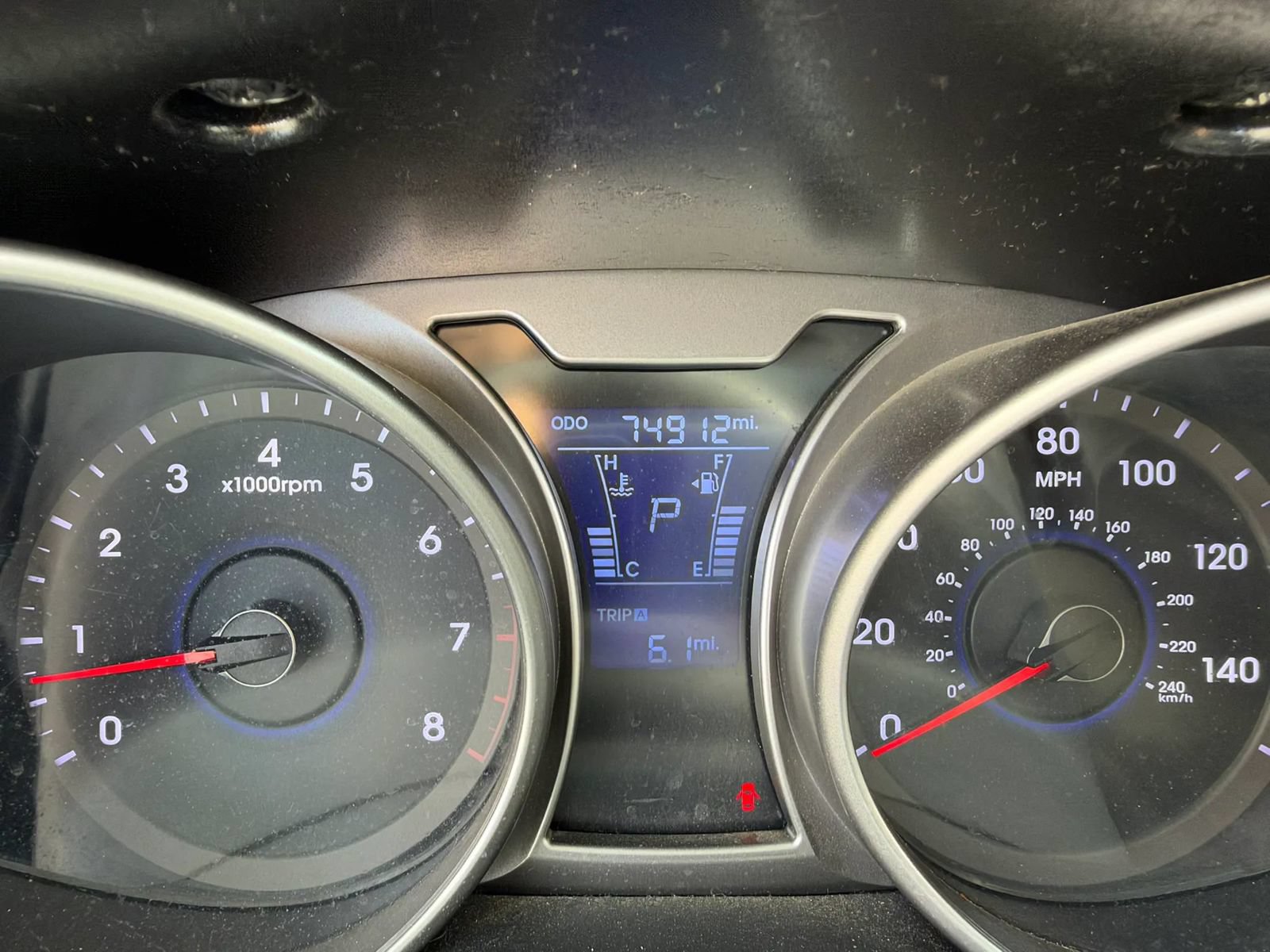 Used 2013 Hyundai Veloster w/ Style Pkg FWD image 26