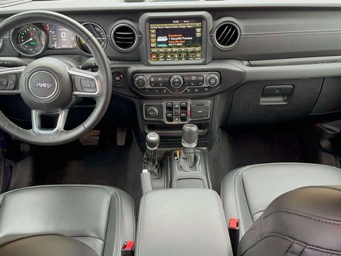 Used 2023 Jeep Wrangler Unlimited Sahara w/ Cold Weather Group image 11